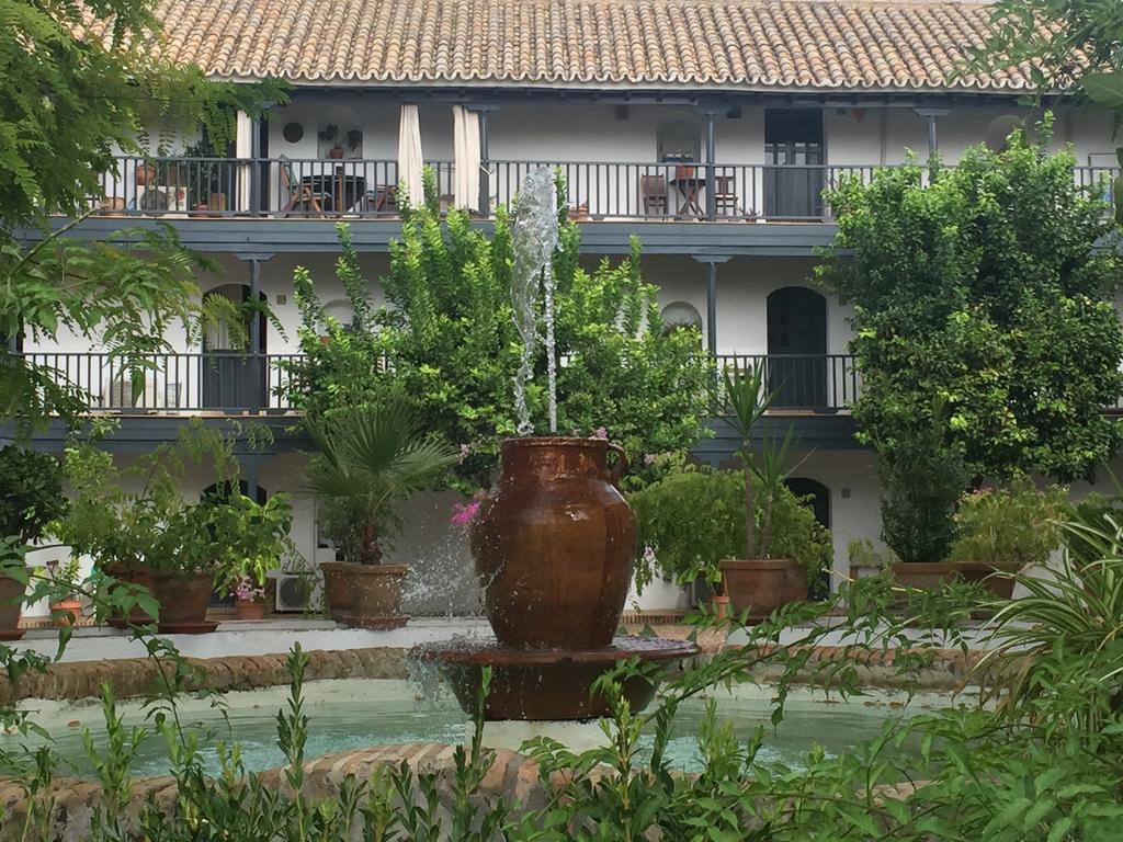 Oasis En El Centro De Sevilla Kültér fotó